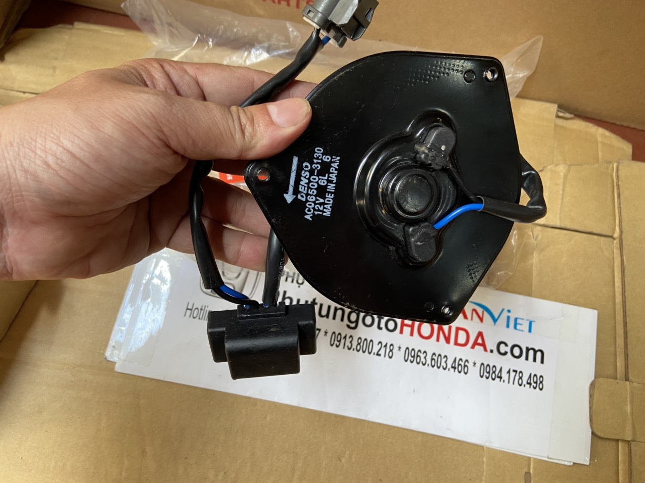 Mô tơ quạt làm mát dàn nóng két nước xe Honda CIVIC 2006-2011